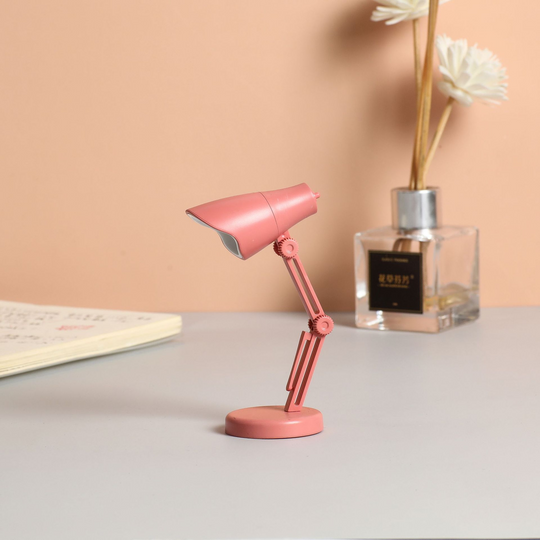 Tiny LED Table Lamp - Gitelle