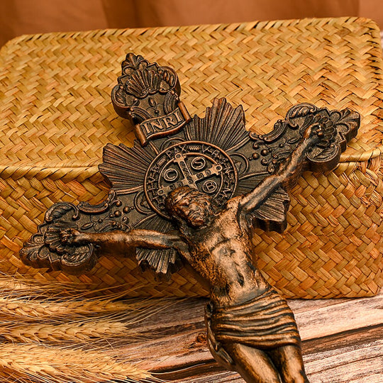 Wood Carving Of Jesus Cross - Gitelle