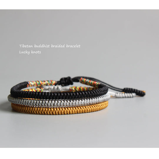 HANDMADE TIBETAN LUCKY KNOTS BRACELET - black, golden, silver - Gitelle